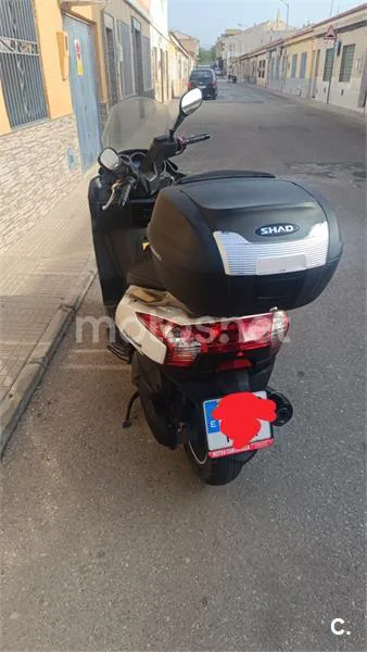 Kymco Super Dink 125i – Vista 10