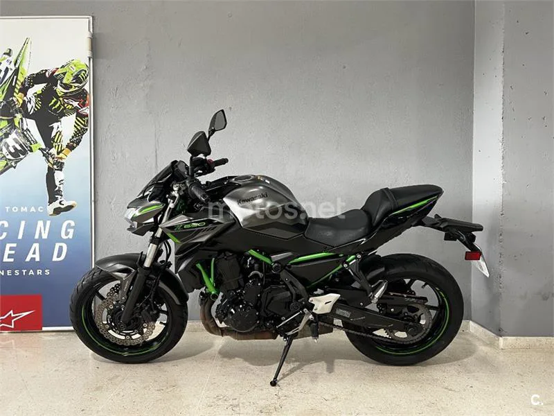Kawasaki Z650 – Vista 5