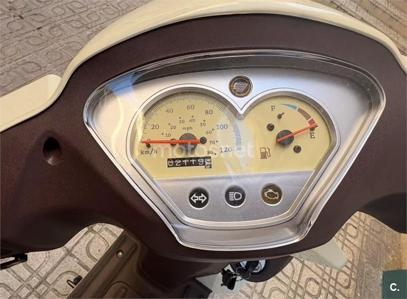 Keeway Zahara 125 – Vista 2