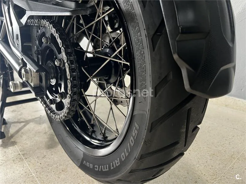 Benelli TRK 502 – Vista 4