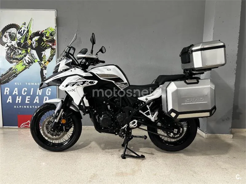 Benelli TRK 502 – Vista 10