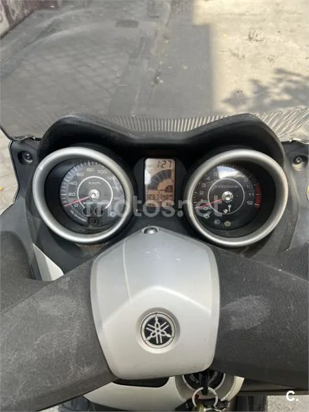 Yamaha XMAX 125 – Vista 2