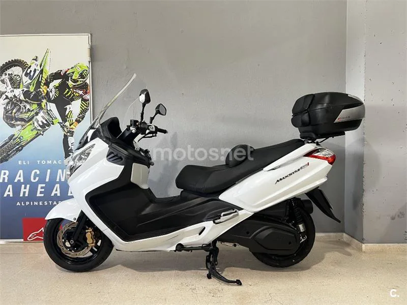 SYM Maxsym 400 – Vista 9