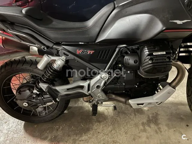 Moto Guzzi V 85 TT – Vista 6