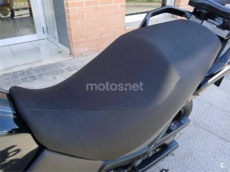 Suzuki V-Strom 650 – Vista 4
