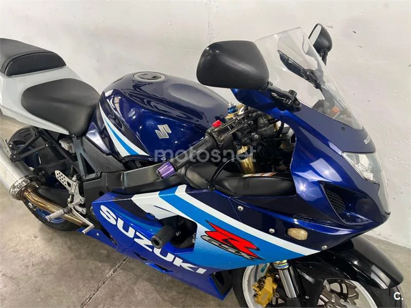 Suzuki GSX-R600 – Vista 12
