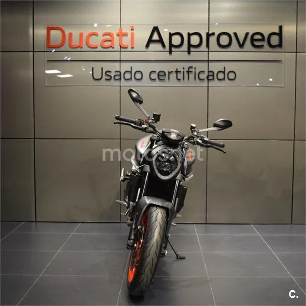 Ducati Monster – Vista 4