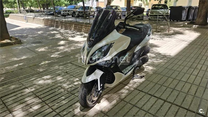 Kymco Xciting 400 2900 € 2013 Badajoz - 1