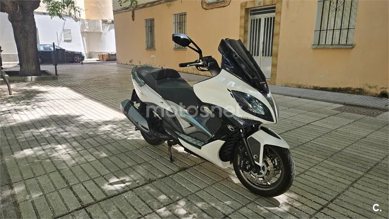 Kymco Xciting 400 – Vista 4