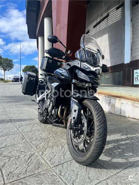 Triumph Tiger 900 – Vista 3
