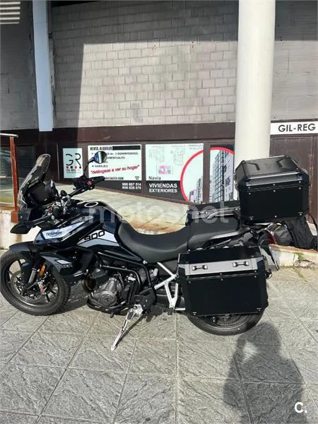 Triumph Tiger 900 – Vista 4