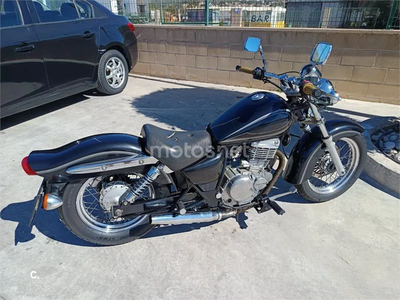 Suzuki Marauder 250 – Vista 5