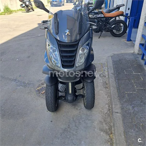 Peugeot Metropolis 400 – Vista 2
