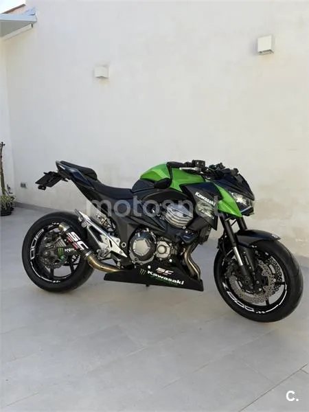 Kawasaki Z 800 – Vista 2