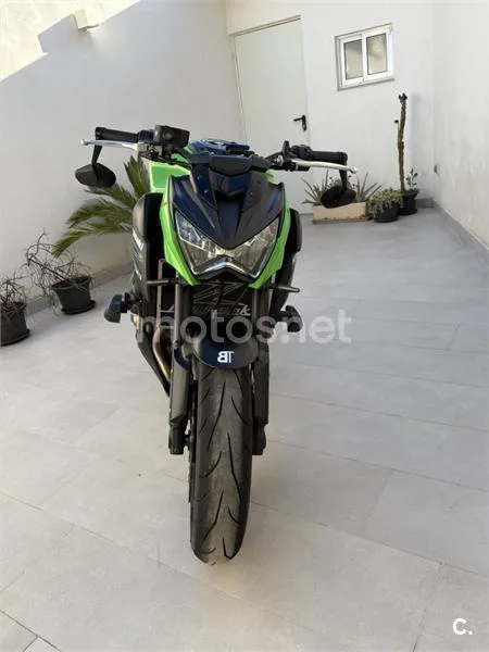 Kawasaki Z 800 – Vista 5