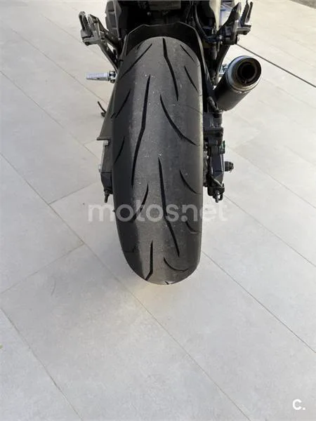 Kawasaki Z 800 – Vista 6