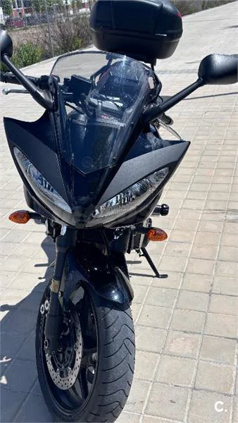 Yamaha FZ6 S S2 – Vista 12