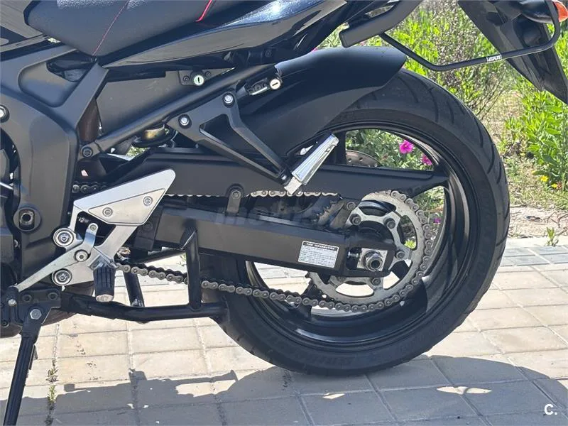 Yamaha FZ6 S S2 – Vista 4