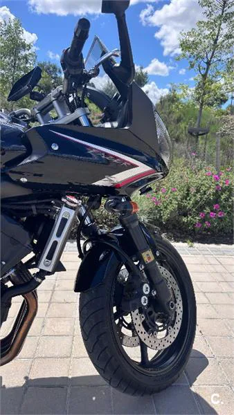 Yamaha FZ6 S S2 – Vista 5