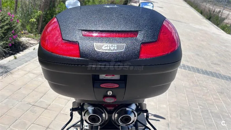 Yamaha FZ6 S S2 – Vista 7