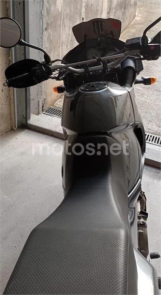 Kawasaki KLE 500 – Vista 13