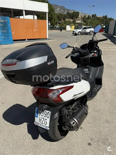 Kymco Super Dink 125i – Vista 5