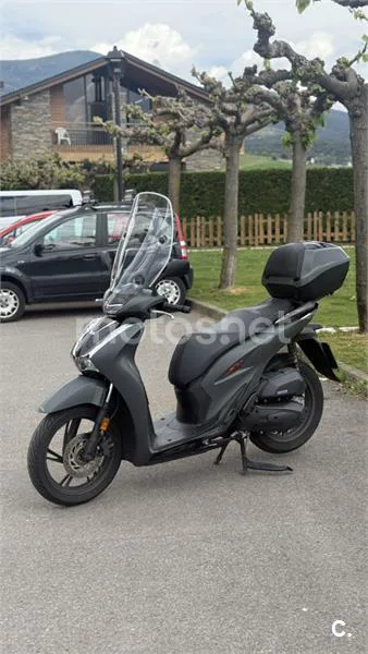 Honda SH125i – Vista 2