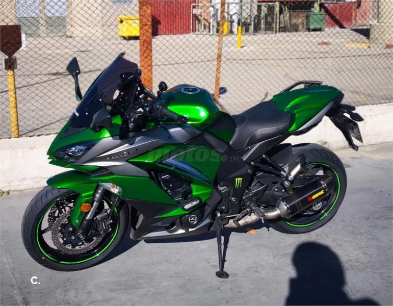 Kawasaki Z 1000 SX – Vista 4