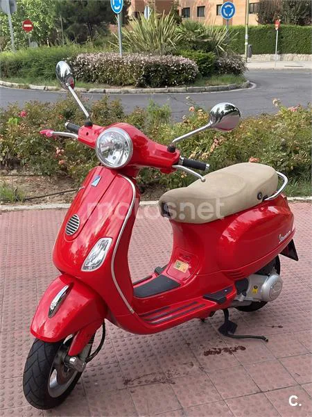 Vespa LX 125 ie 3V – Vista 3