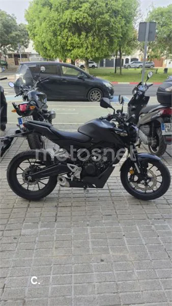 Honda CB 125 R 4300 € 2025 Sevilla - 2