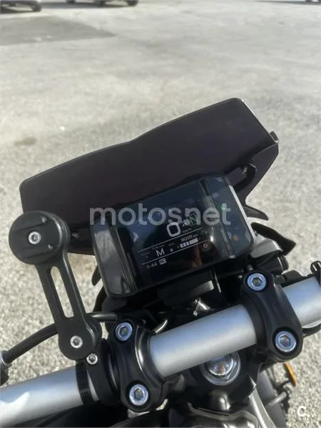 Yamaha MT-09 – Vista 4