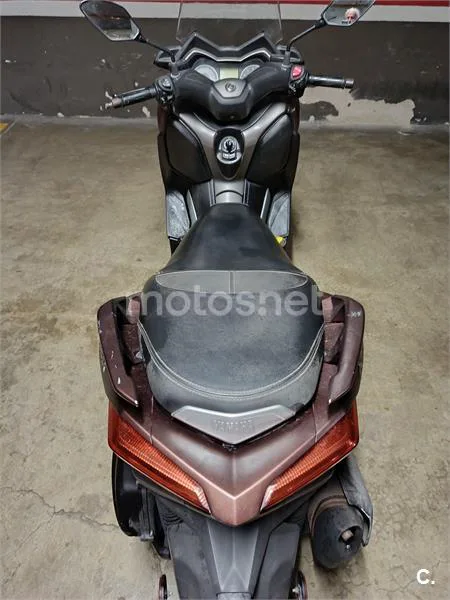 Yamaha XMAX 300 – Vista 5