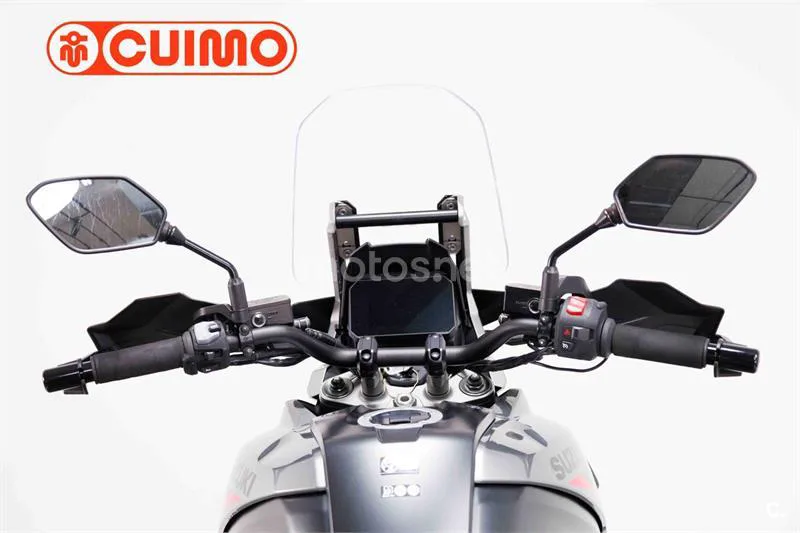 Suzuki V-Strom 1050 – Vista 17