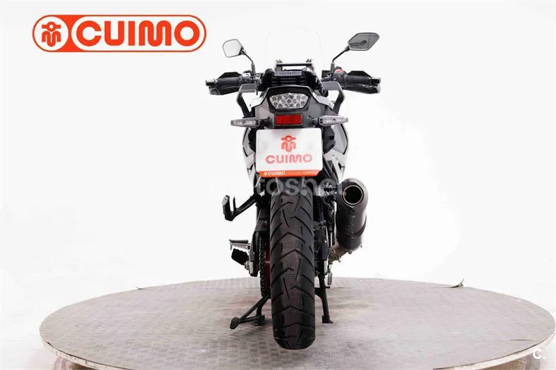 Suzuki V-Strom 1050 – Vista 5
