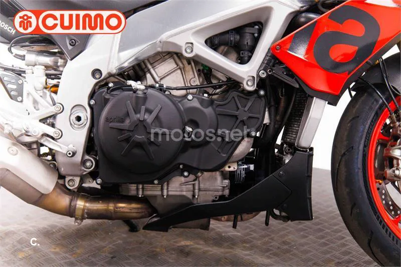 Aprilia Tuono V4 1100 Factory – Vista 13