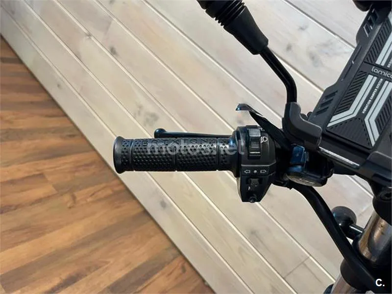 Brixton Sunray 125 – Vista 12