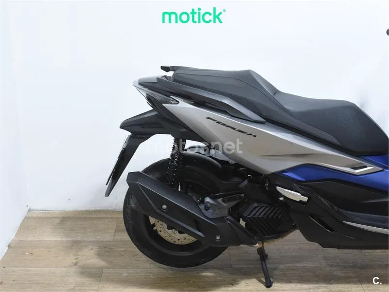 Honda Forza 125 – Vista 3