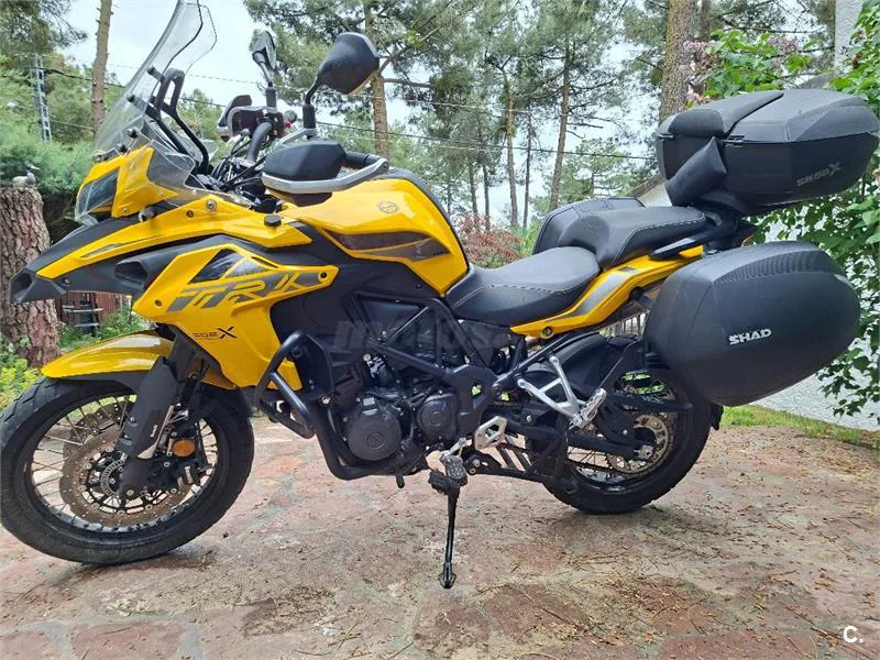 Benelli TRK 502 – Vista 3