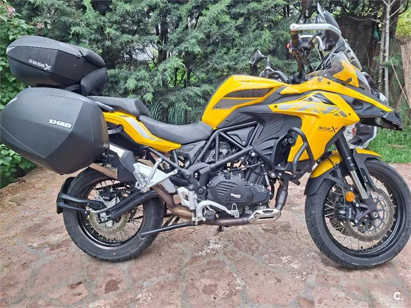 Benelli TRK 502 – Vista 4