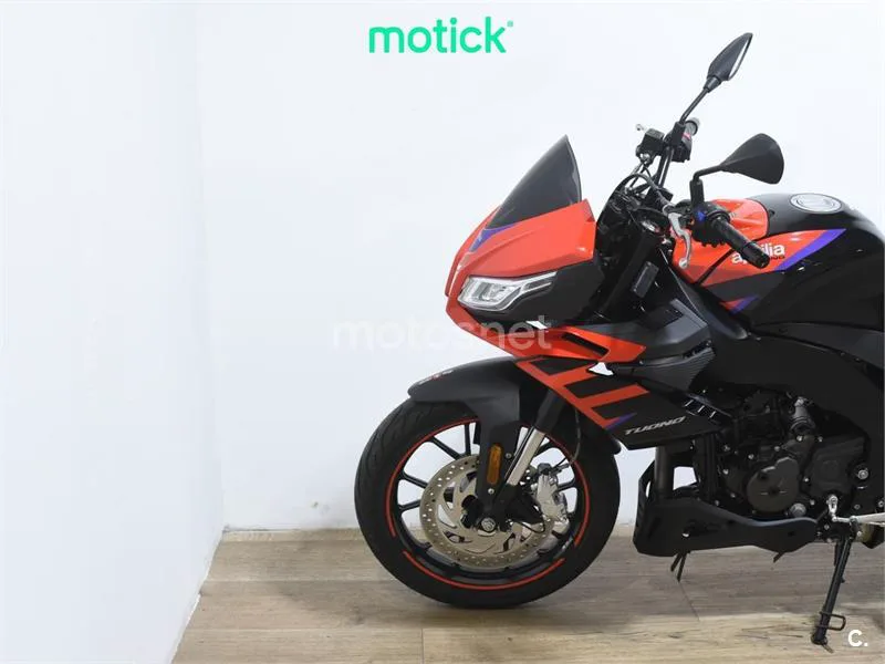 Aprilia Tuono 125 – Vista 8