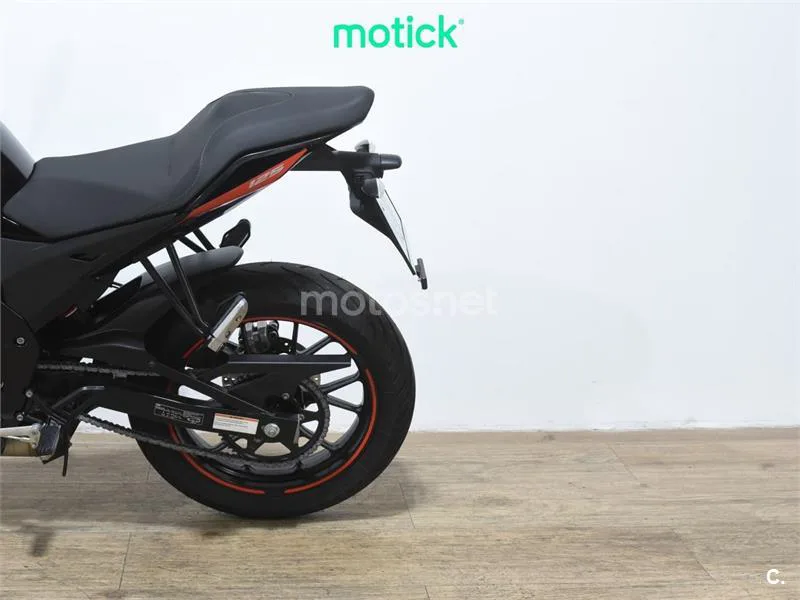 Aprilia Tuono 125 – Vista 9