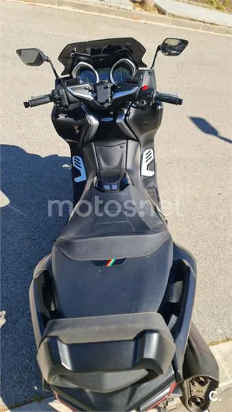 Yamaha TMAX 530 – Vista 3
