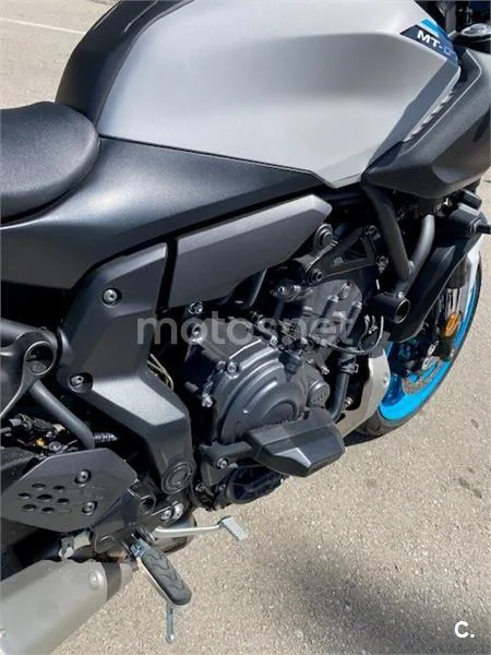 Yamaha MT-07 – Vista 2