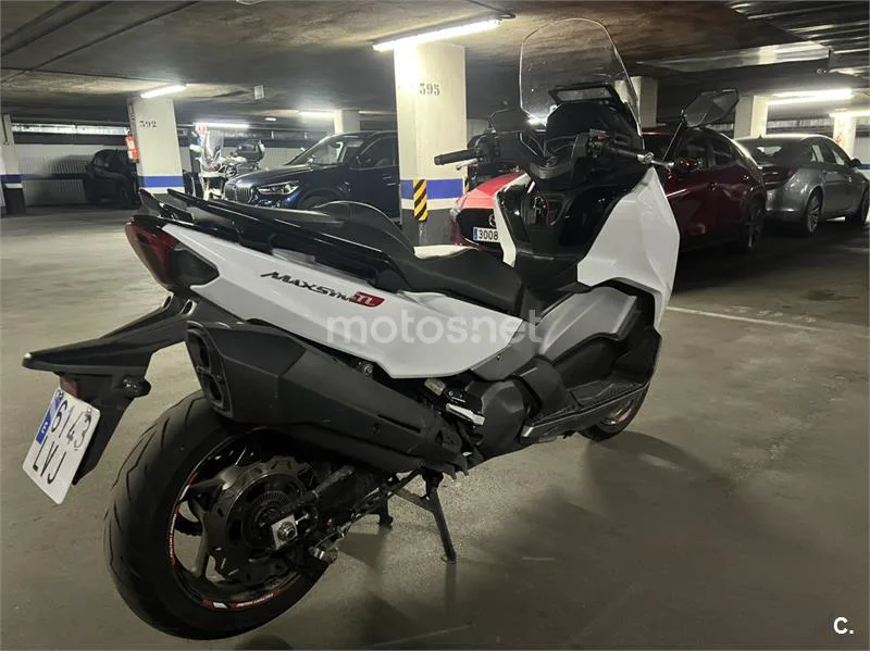 SYM MAXSYM TL 500 – Vista 9