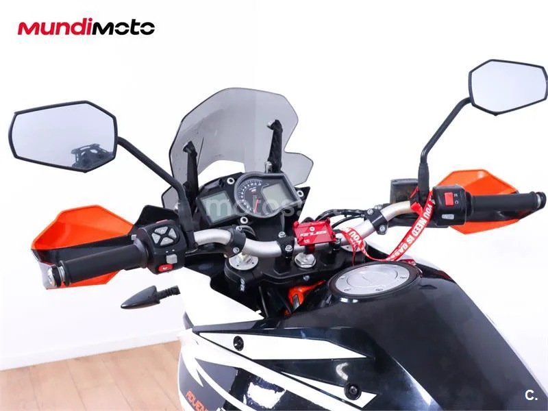 KTM 1090 Adventure – Vista 11