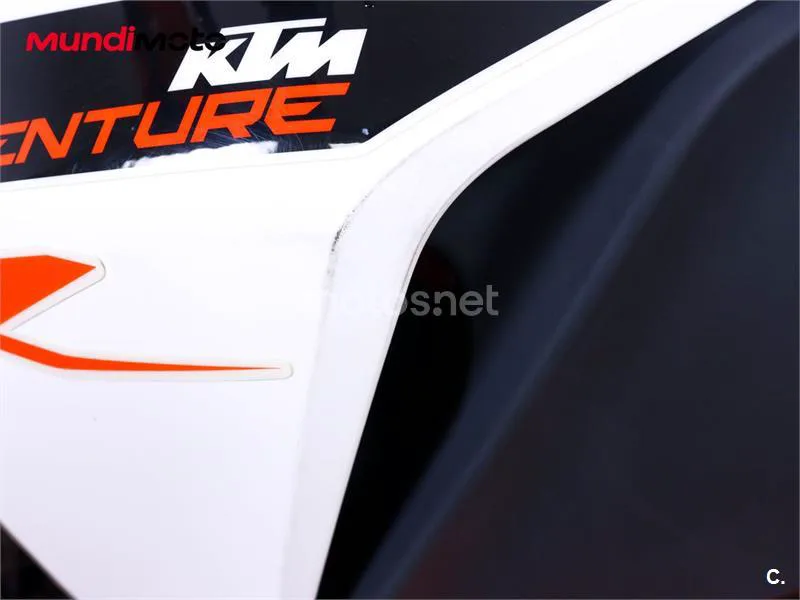 KTM 1090 Adventure – Vista 21