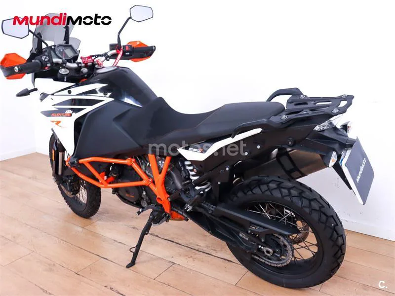 KTM 1090 Adventure – Vista 8