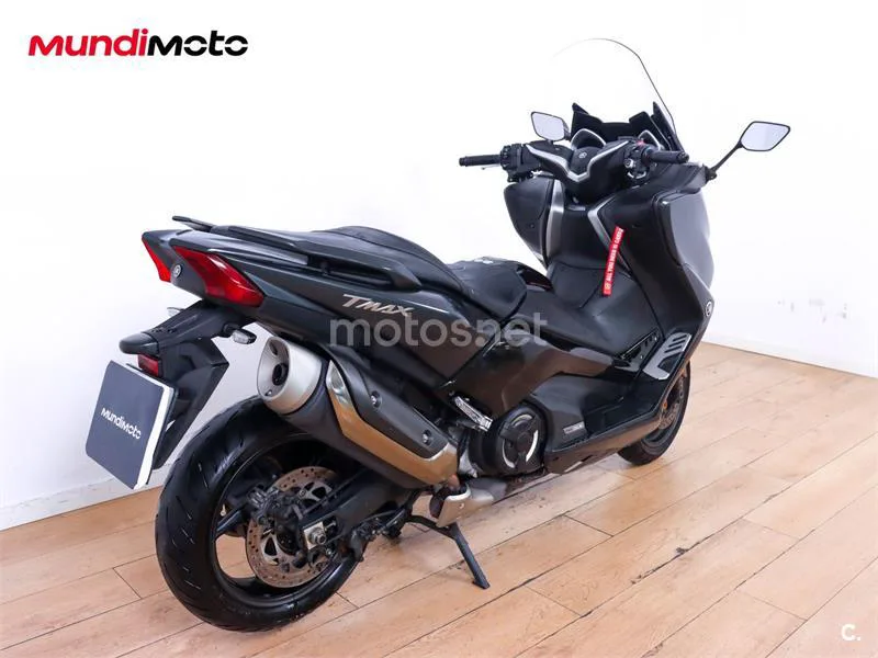 Yamaha TMAX 530 – Vista 3