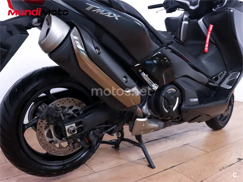 Yamaha TMAX 530 – Vista 4