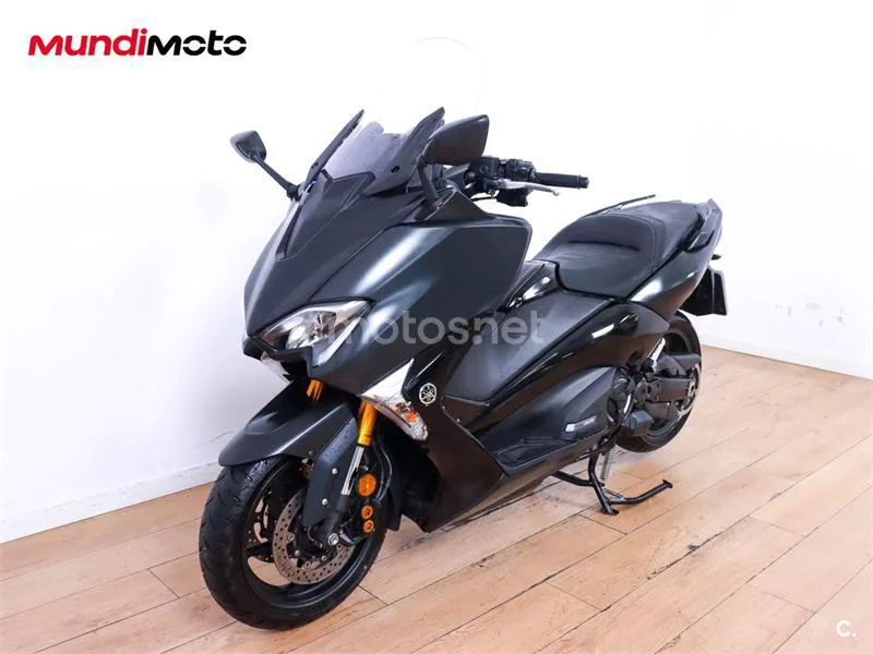 Yamaha TMAX 530 – Vista 7